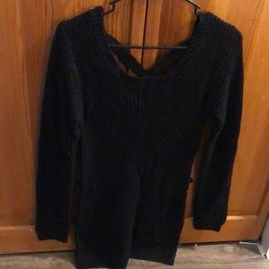 Scoop neck sweater